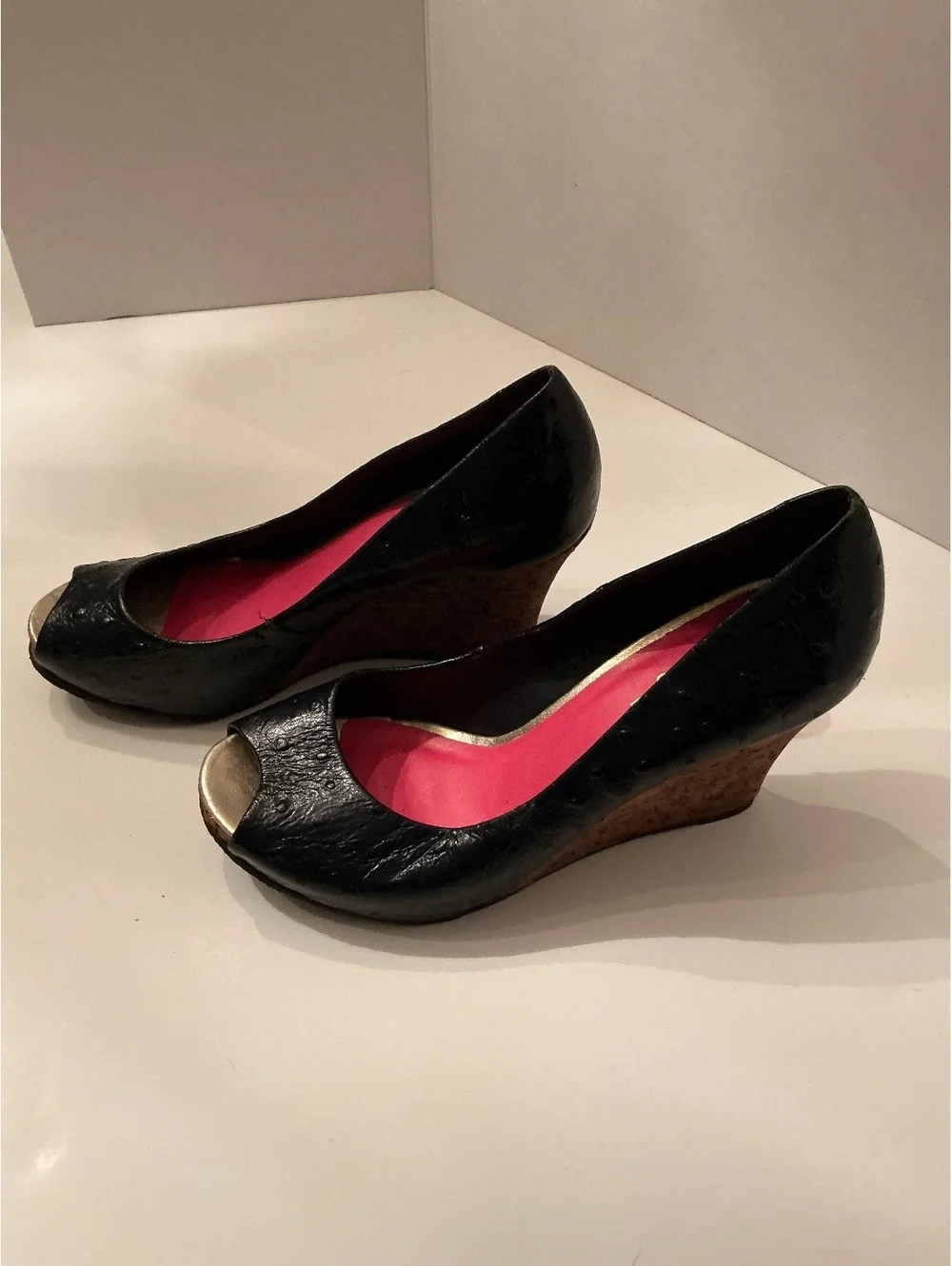 Lilly Pulitzer women’s navy peeptoe wedge heels size 6
